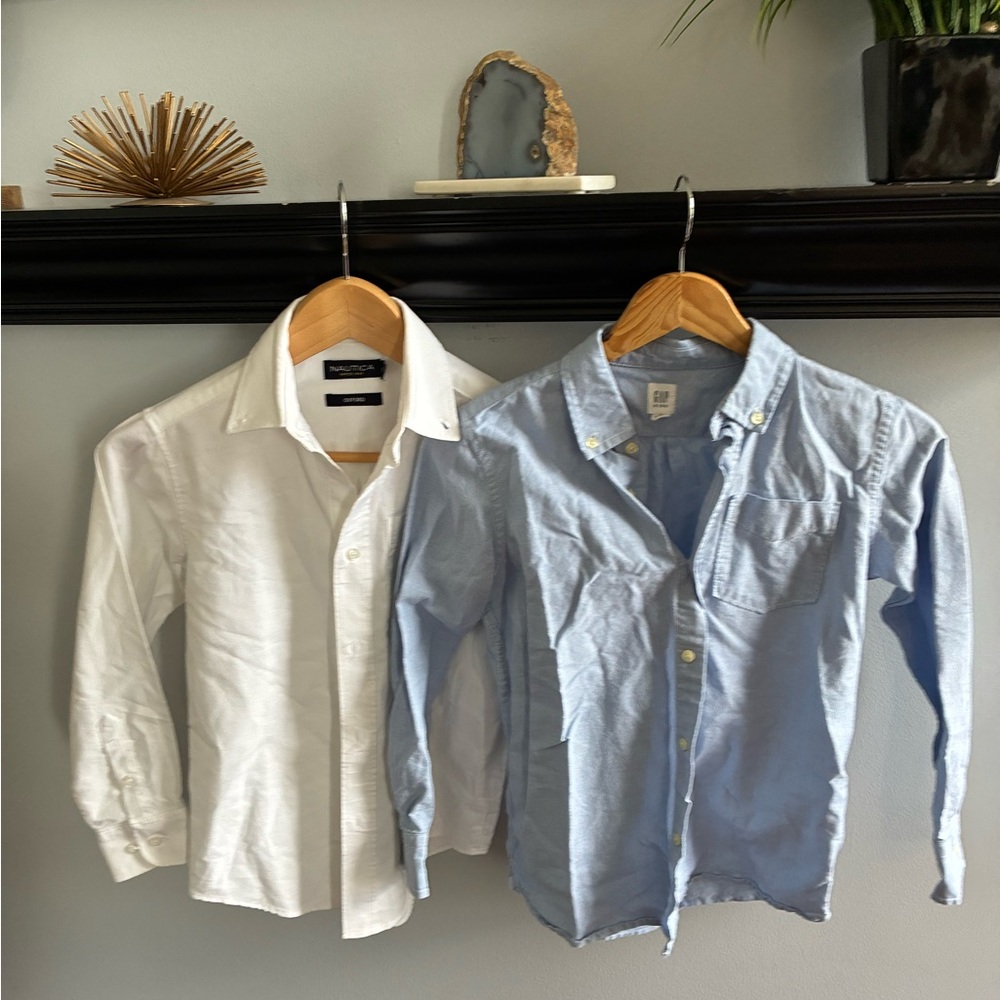 Lot of 2 boys button down oxfords- Gap &  Nautica